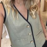 VEST OLIVE GREEN DELINEADO