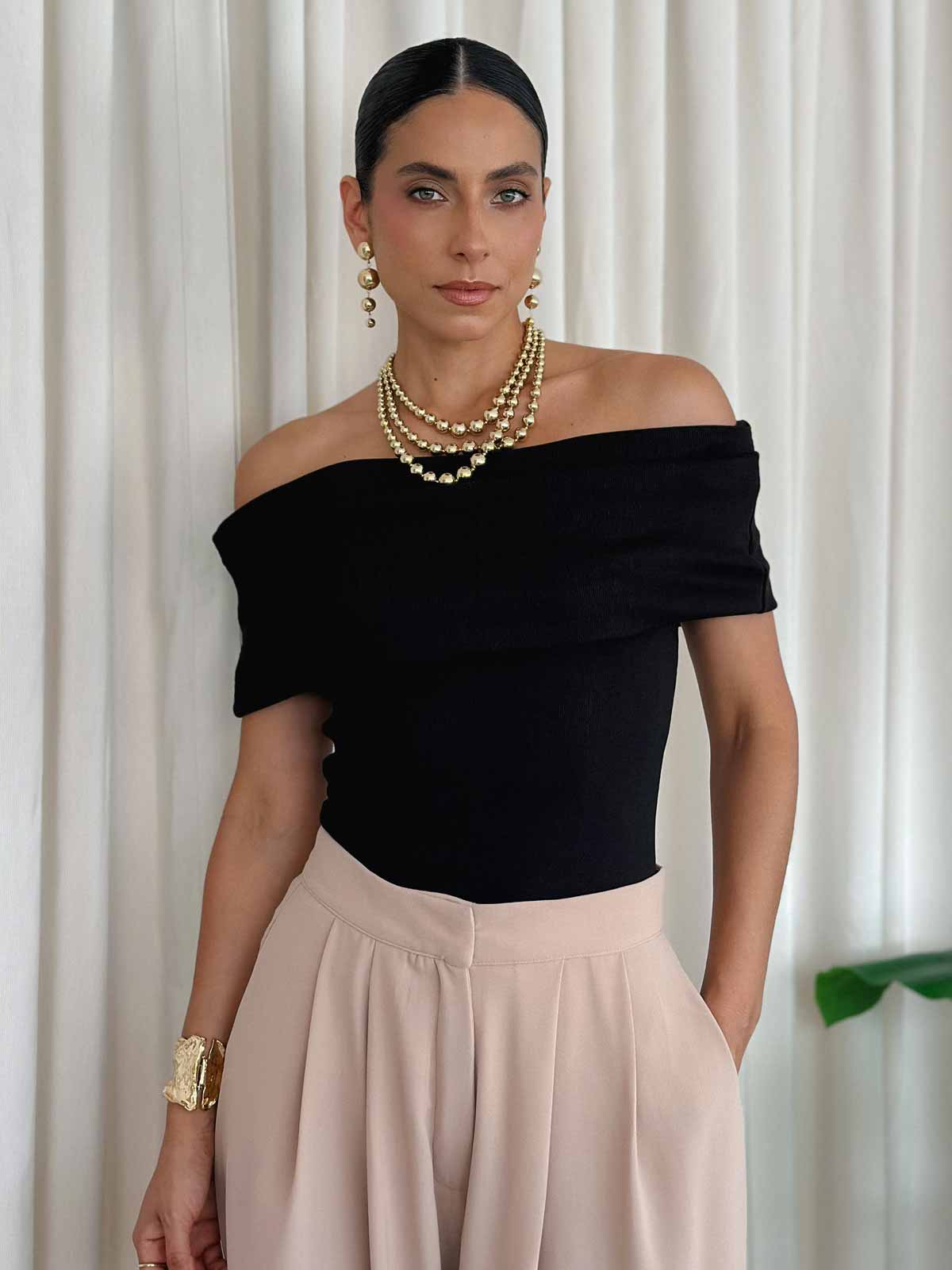LIVIA-TOP-BLACK