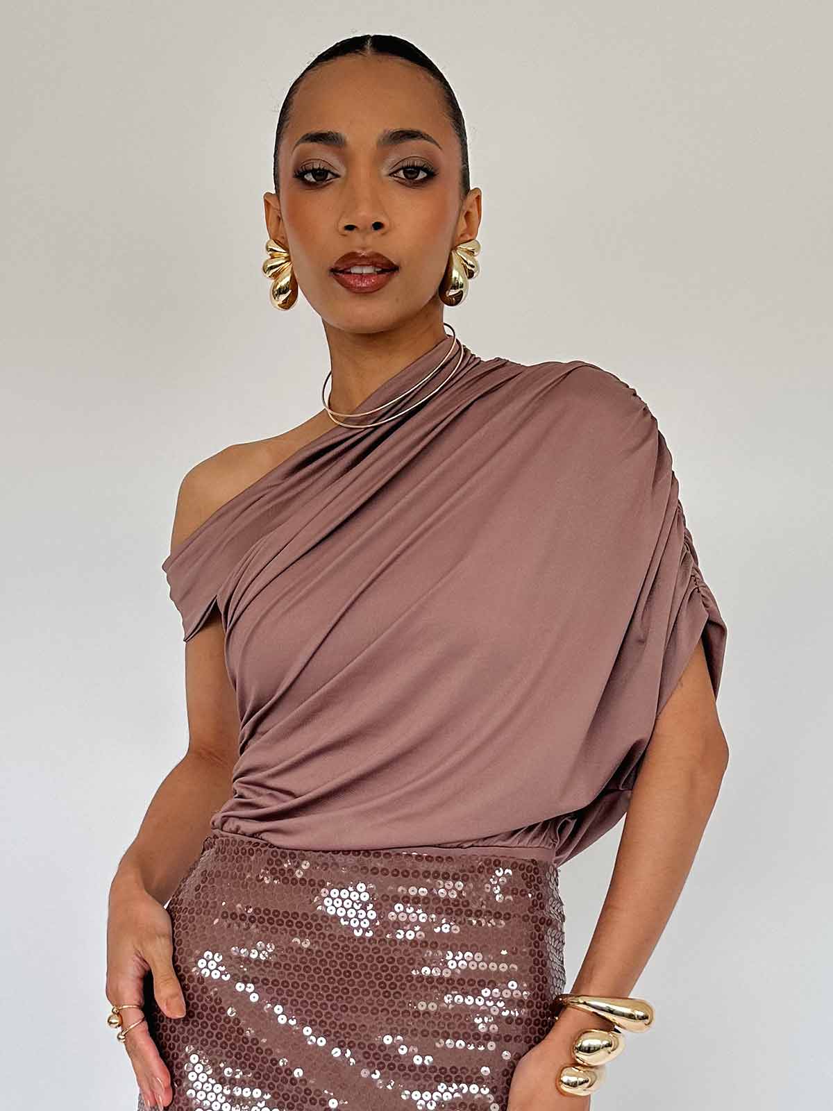 ESTELA-BODY-CHOCOLATE