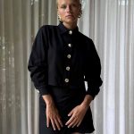 ARENA CAMISA CROP BLACK